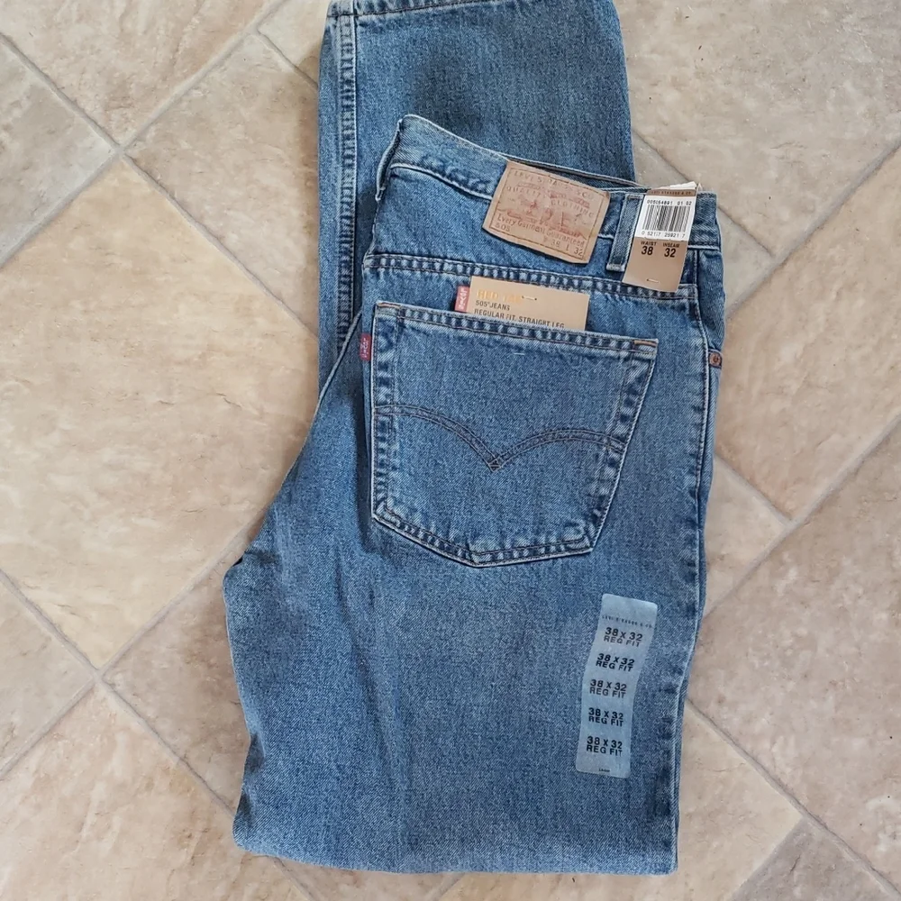Levi's Red Tab 505 Men's Jeans, regular fit, straight leg, 38 waist, 32 inseam